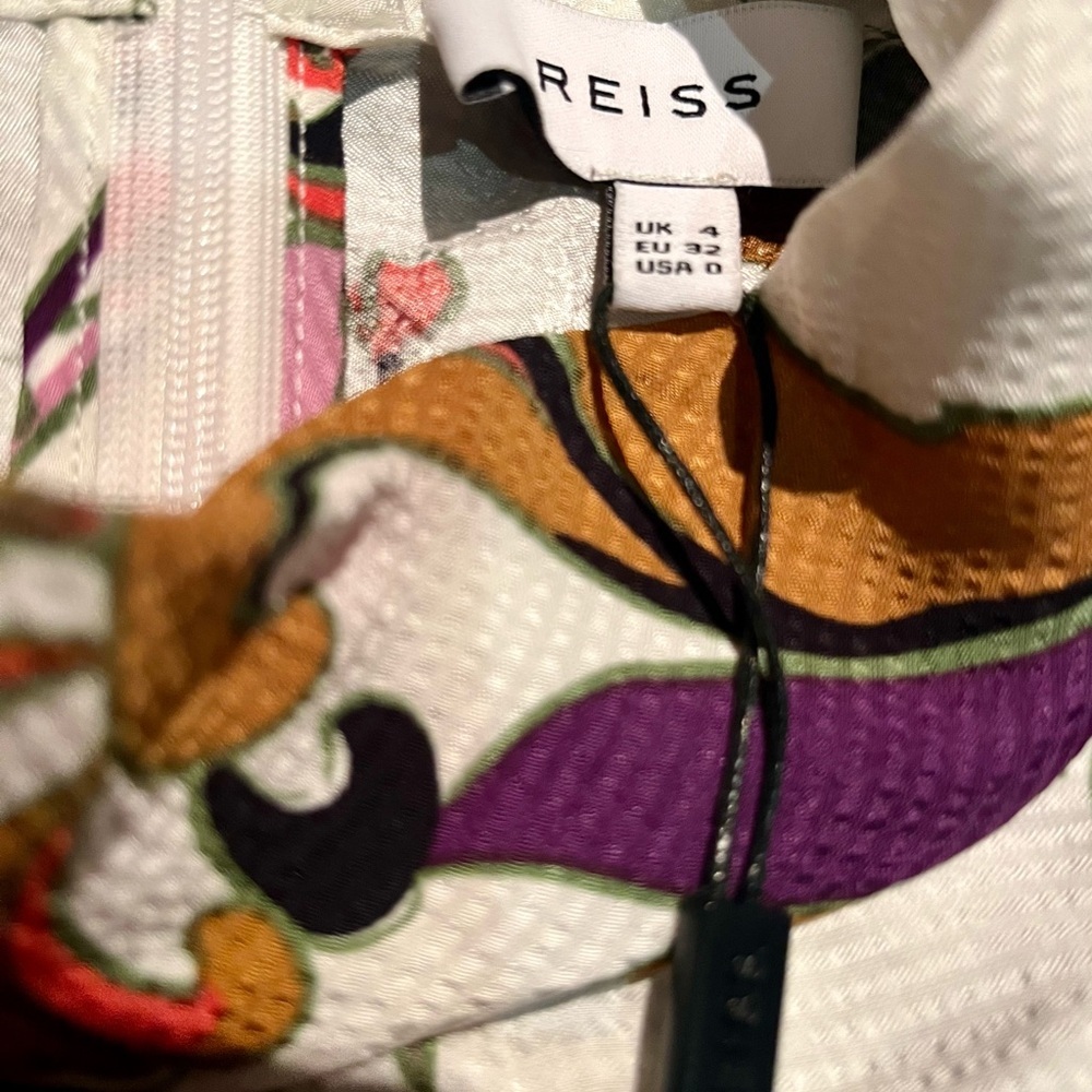 Reiss Cream Annie Retro Print Top NWT - Picture 5 of 6